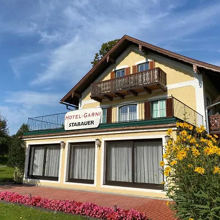 Hotel - Garni Stabauer 2*