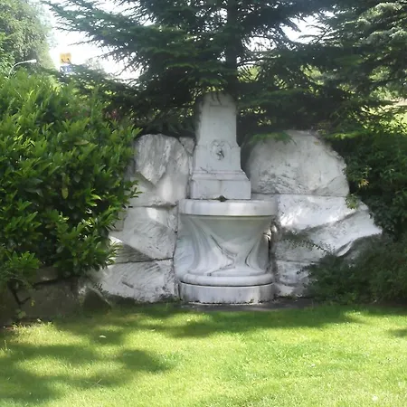 - Garni Stabauer Мондзее