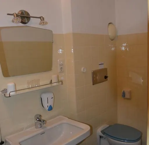 Ξενοδοχείο - Garni Stabauer 2*