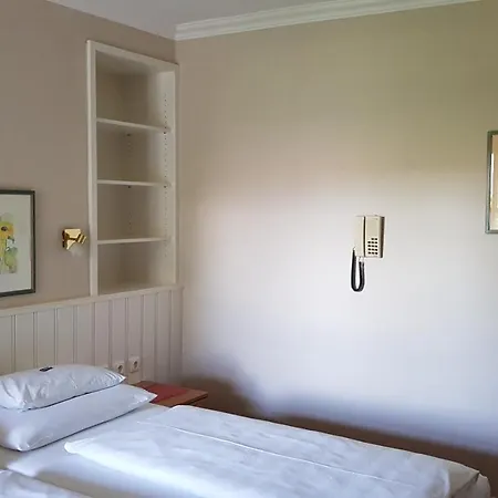 - Garni Stabauer Hotel Mondsee