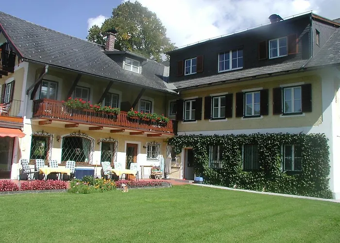 - Garni Stabauer Hotel