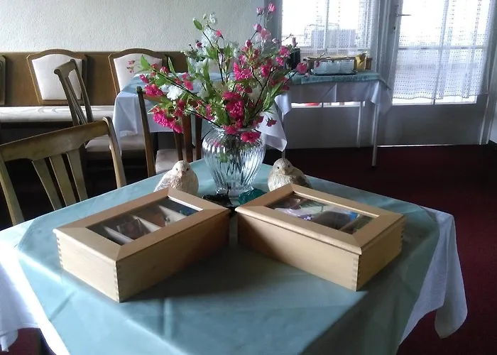 - Garni Stabauer Ξενοδοχείο